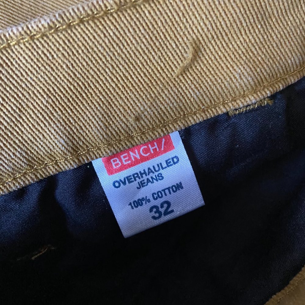 Bench shorts - Picture 5 of 5